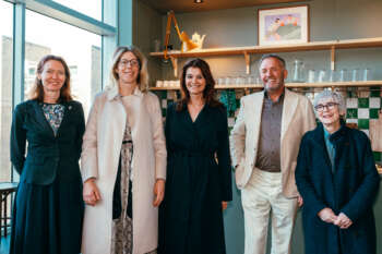 Feestelijke opening Balpol4 Delft: studentencomplex met Hotchpot