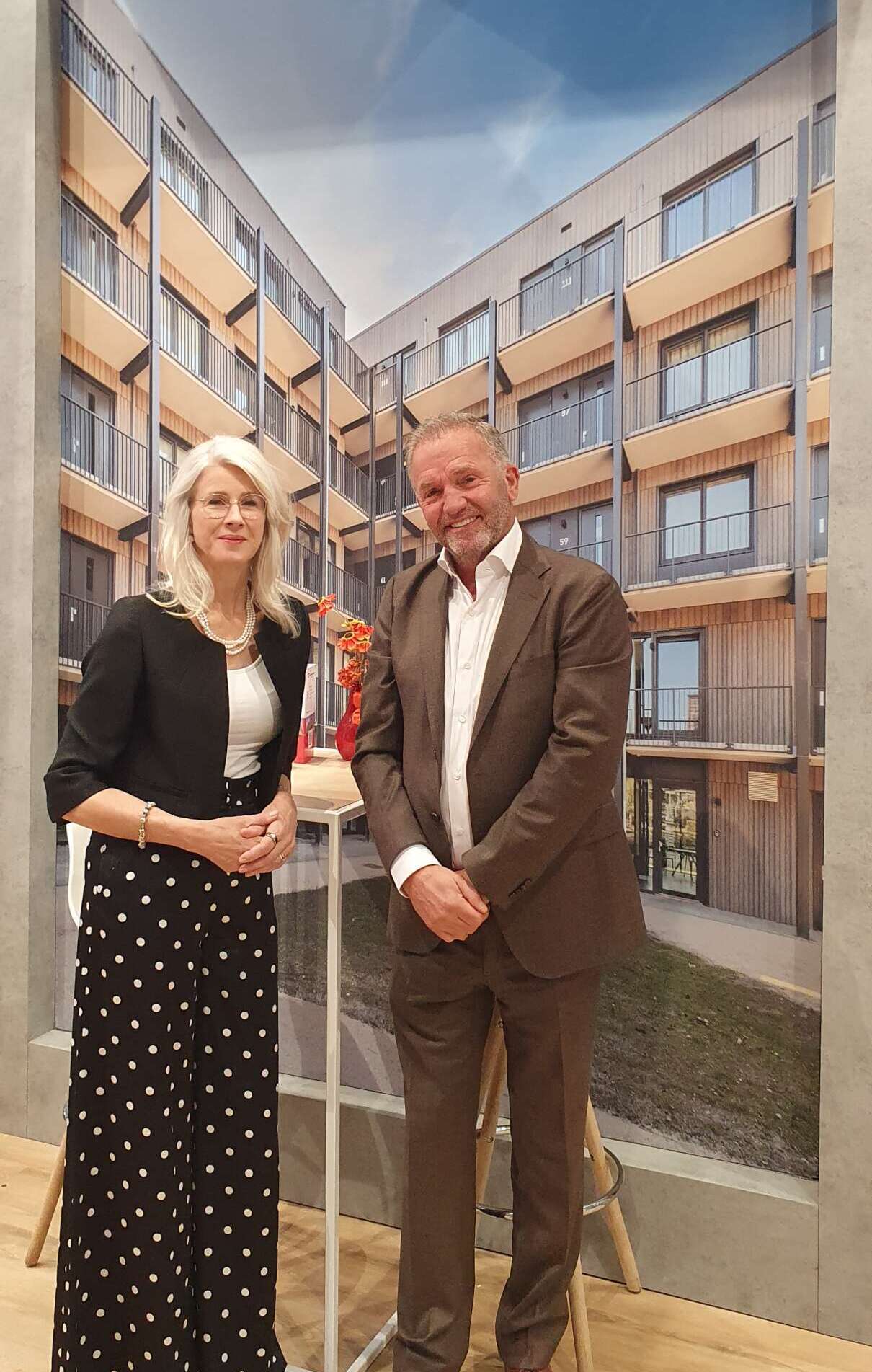 Mona Keijzer op Daiwa stand Expo Real