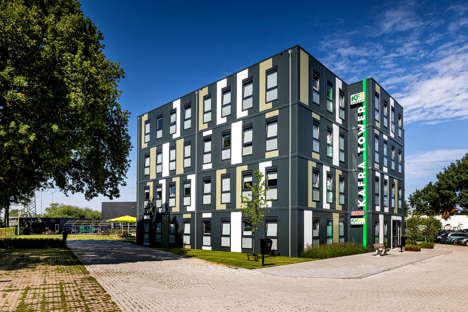 Vooraanzicht Kafra Tower in Venray