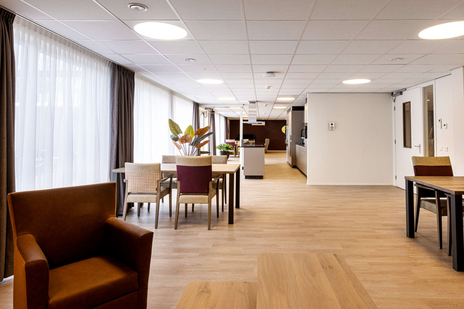 Boshuis zorgcomplex  Tilburg keuken kantine gerealiseerd door Daiwa House Modular Europe