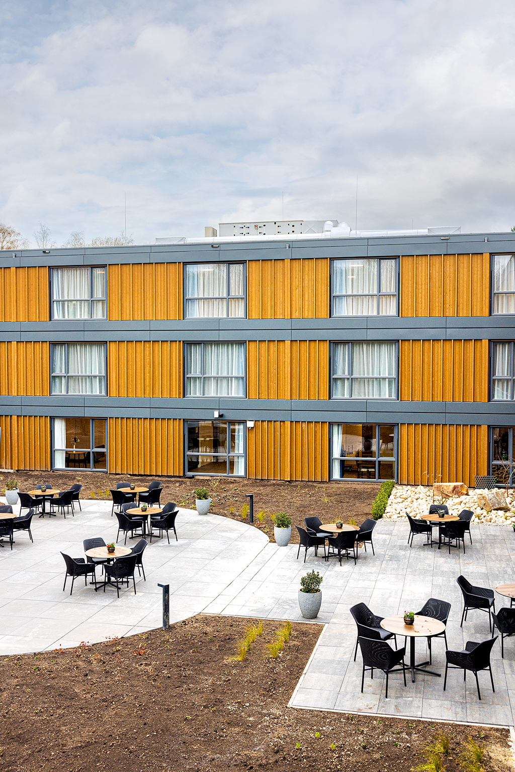 Boshuis zorgcomplex in Tilburg gebouw door Daiwa House Modular Europe